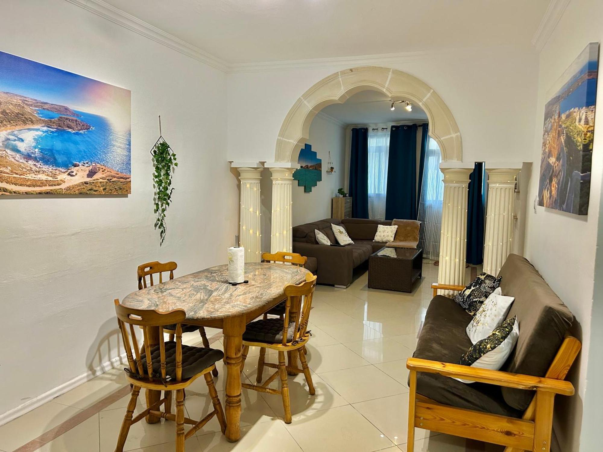 Beach Front 3-Bedroom Holiday Home Mellieħa Zewnętrze zdjęcie